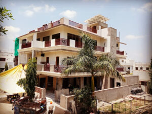 AF1QipOm3iwxTn2OCSgr8UZ5CsBBijij1b3bJ66UG18Yw800 h500 k no